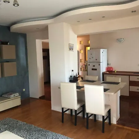 Costa Apartament *
